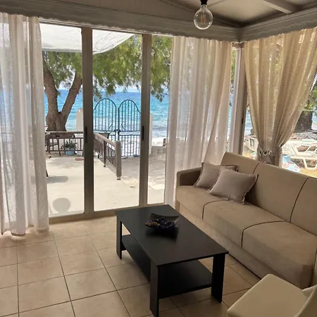 Stelios Apartment