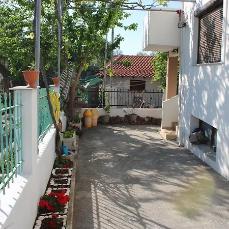 Stelios Apartment